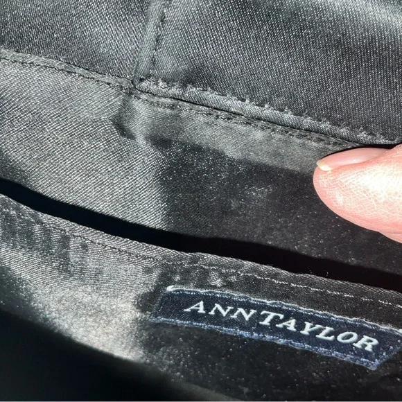 Ann Taylor Black Sequin evening handBag with Glossy Finish - Picture 3 of 6